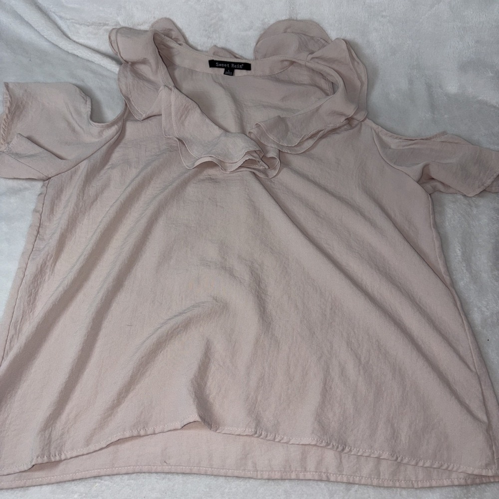 Sweet Rain Blush‎ Pink  Large Cold Shoulder Top Boho Fairy Feminine Preppy Chic